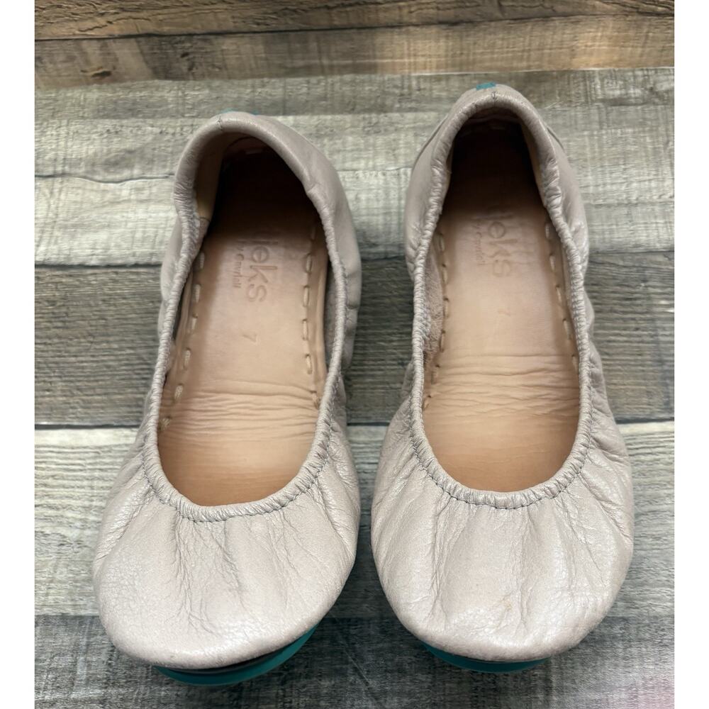 Tieks by Gavrieli Cream Foldable Leather Flats Size 7